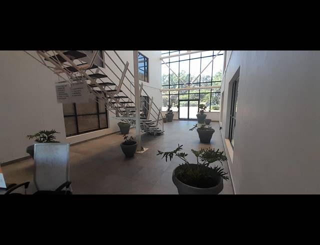 250M² OFFICE TO LET IN UMHLANGA RIDGE